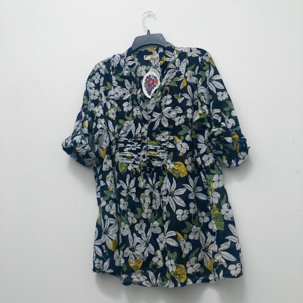 Floral tunic blouse